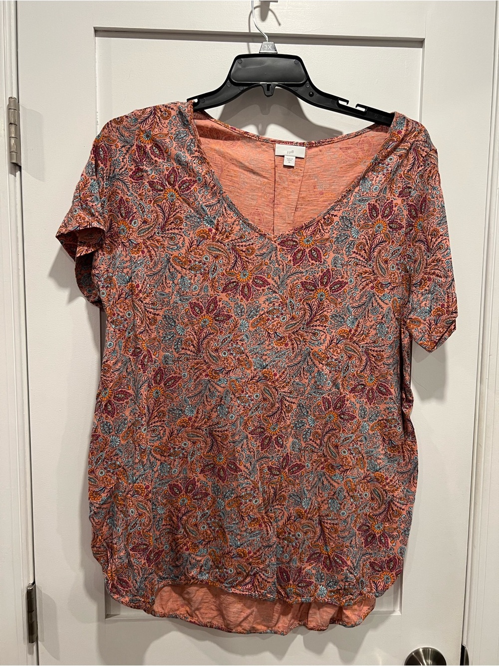 J. Jill Coral Paisley V-Neck Short Sleeve Tee